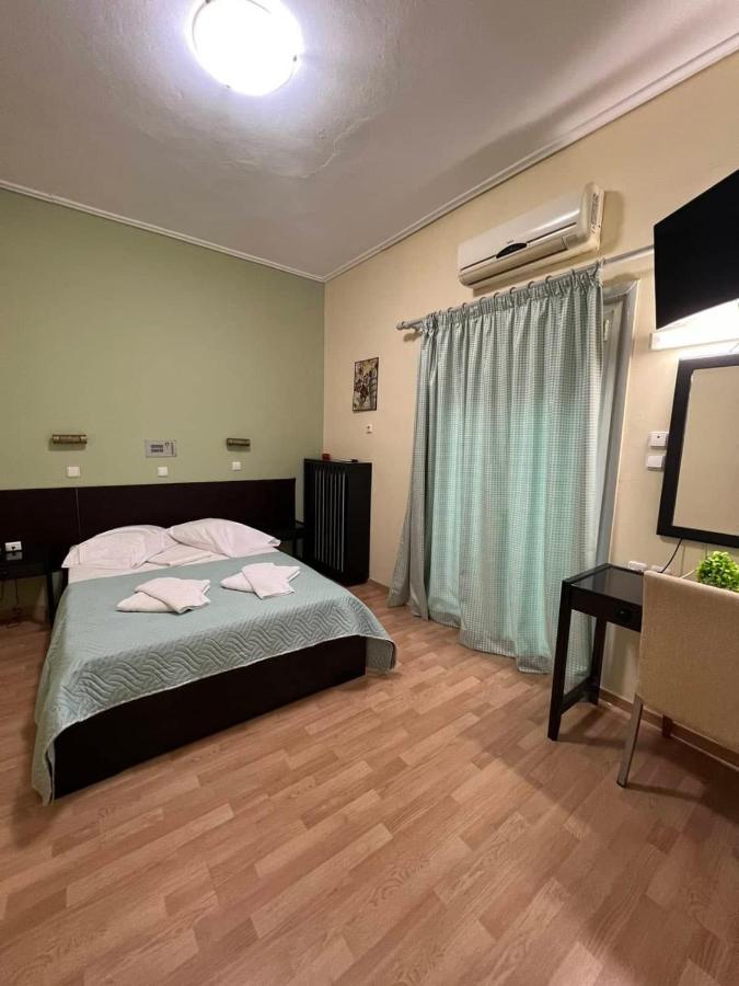 Hotel Korinthos Buitenkant foto