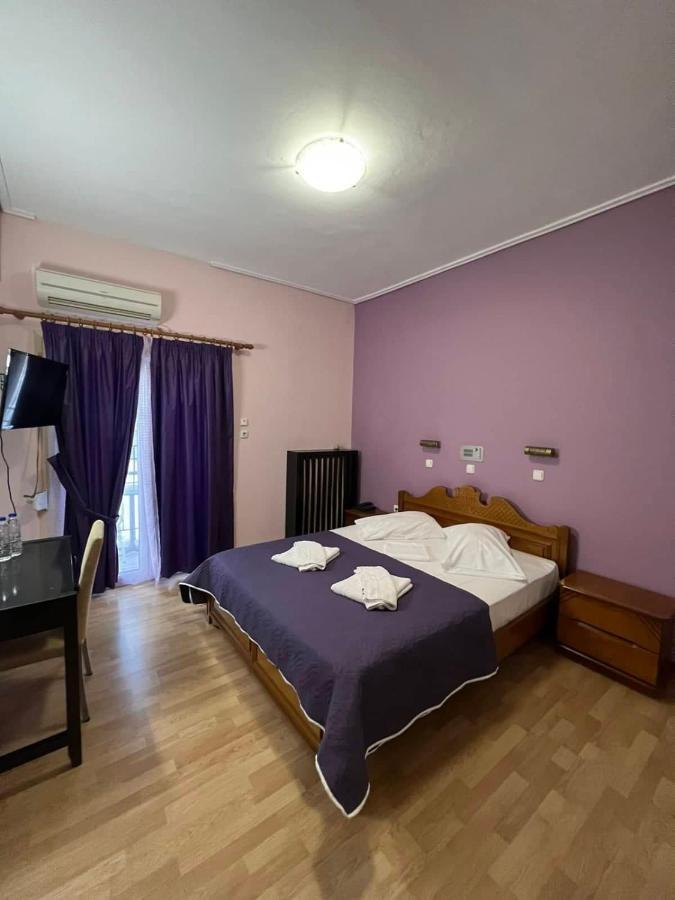 Hotel Korinthos Buitenkant foto