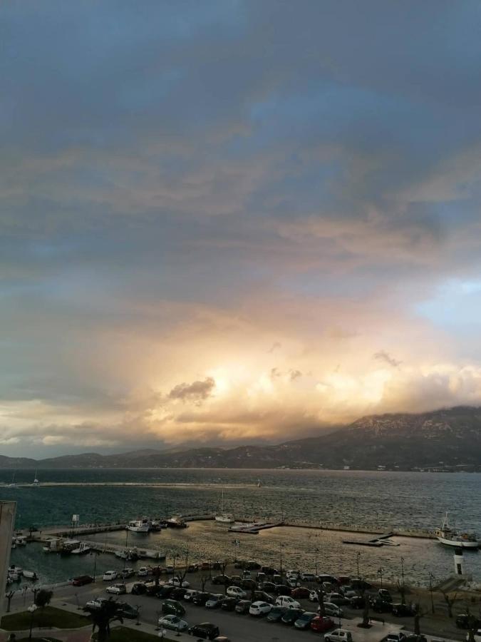 Hotel Korinthos Buitenkant foto